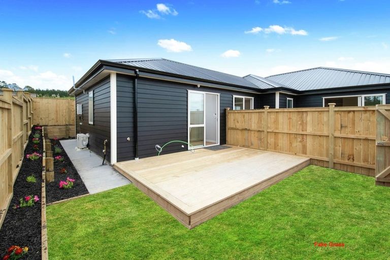 Photo of property in 17 Minerva Avenue, Helensville, 0800