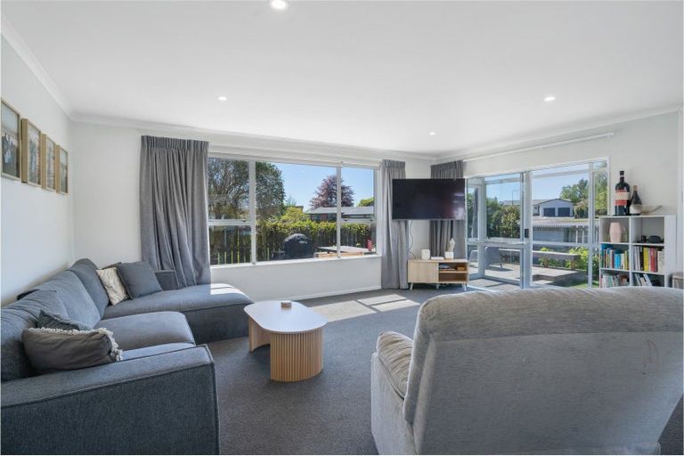 Photo of property in 5 Waterford Drive, Winton, 9720