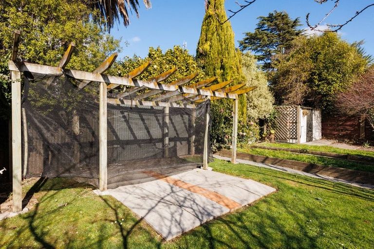 Photo of property in 19 Sheffield Street, Awapuni, Palmerston North, 4412