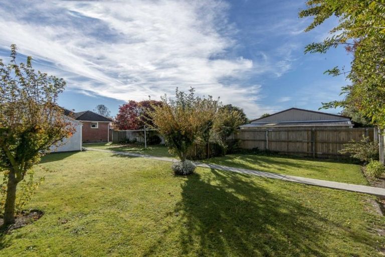 Photo of property in 4 Ravenna Street, Avonhead, Christchurch, 8042