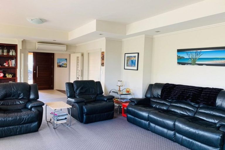 Photo of property in 14 Irwin Logan Drive, Mosgiel, 9024
