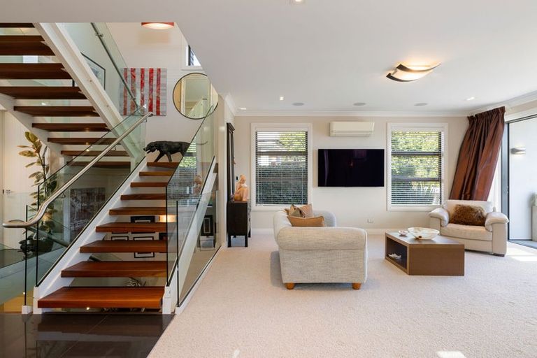 Photo of property in 5 Lake Domain Drive, Frankton, Hamilton, 3204