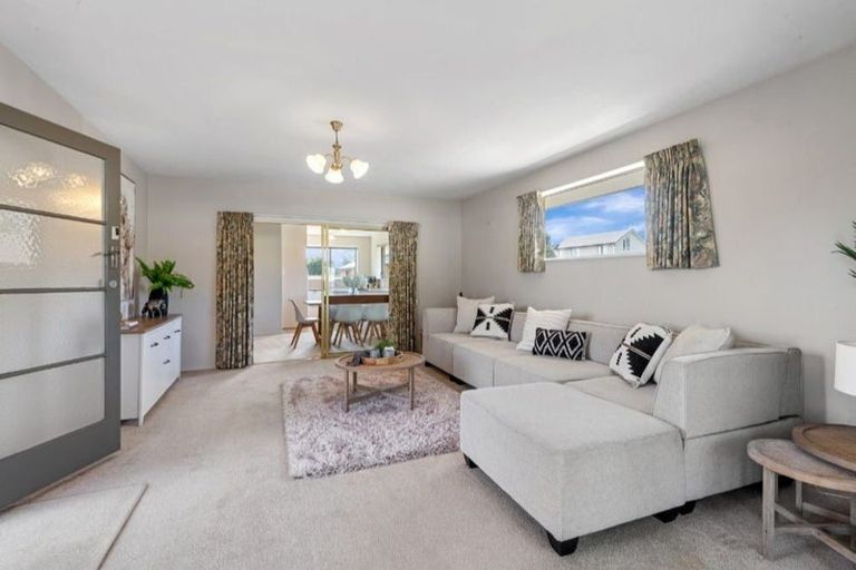 Photo of property in 2/92a Saint Martins Road, Saint Martins, Christchurch, 8022