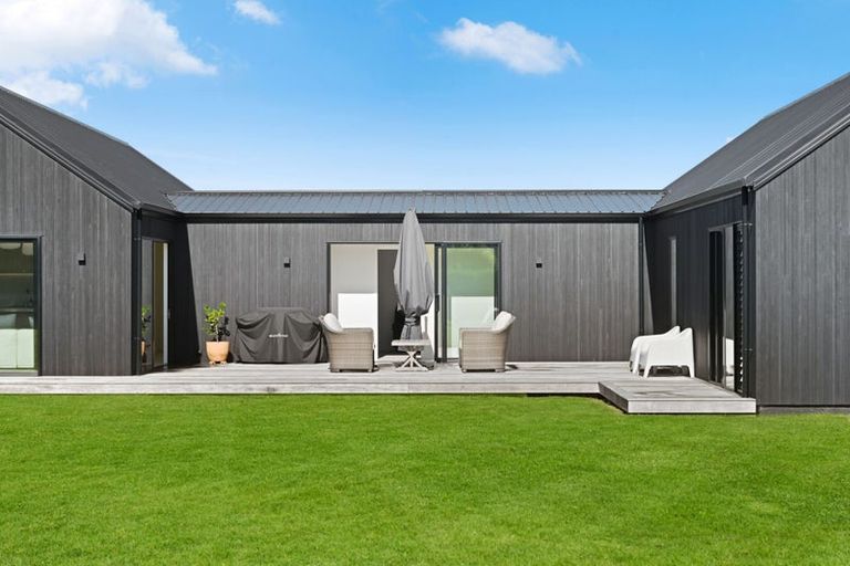 Photo of property in 15 Redwood Lane, Pirongia, 3802