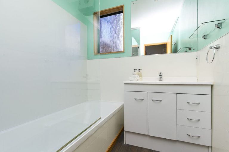 Photo of property in 8 Ballina Drive, Churton Park, Wellington, 6037