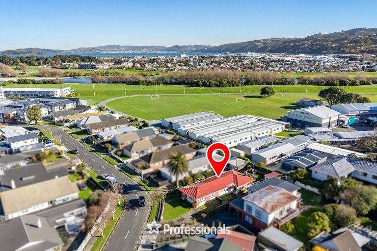 Photo of property in 83 Wai-iti Crescent, Woburn, Lower Hutt, 5010