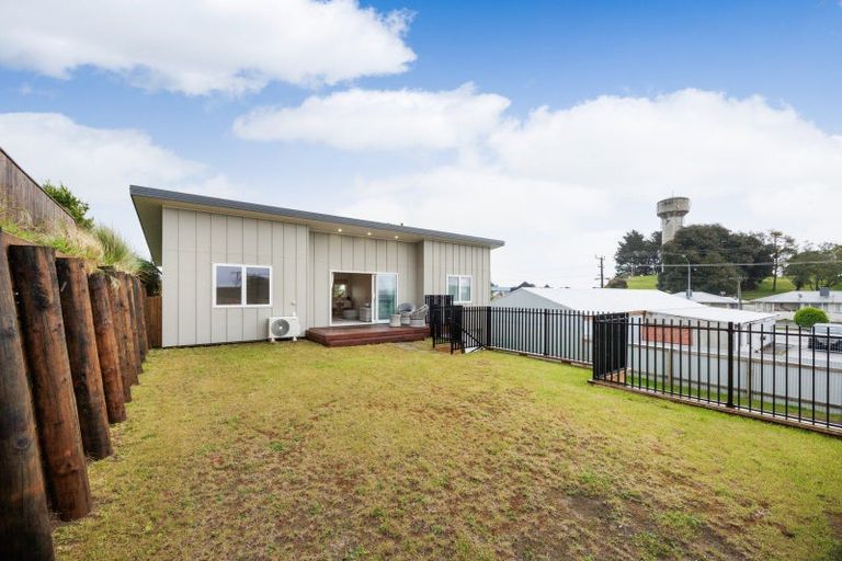 Photo of property in 10 Union Street, Foxton, 4814