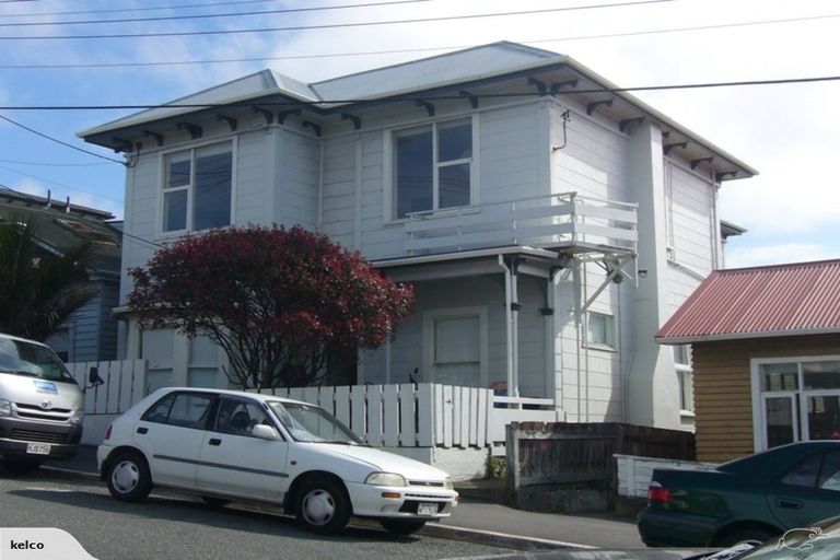 Photo of property in 54 Thompson Street, Mount Cook, Wellington, 6011