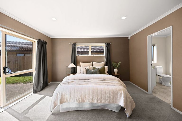 Photo of property in 45 Stoneleigh Drive, Chartwell, Hamilton, 3210