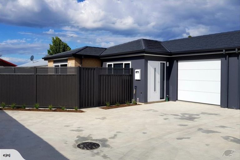 Photo of property in 20a Hinton Road, Taradale, Napier, 4112