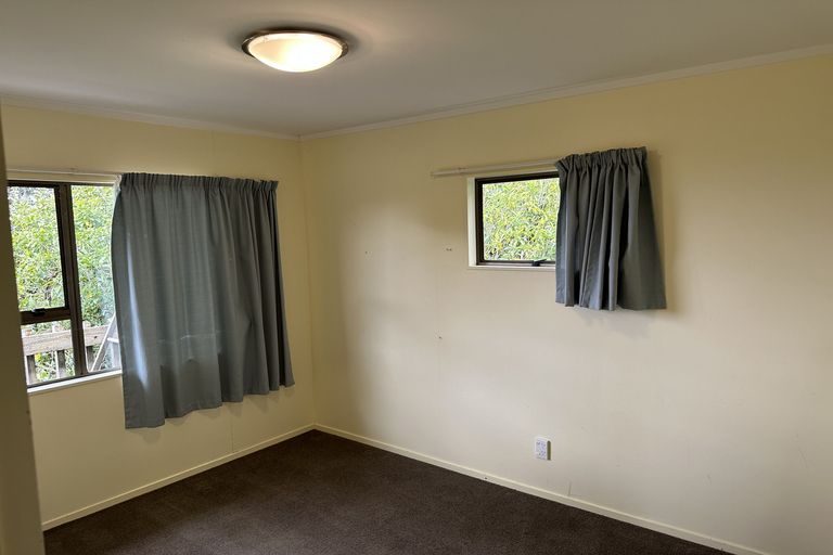 Photo of property in 168a Scenic Drive, Titirangi, Auckland, 0604