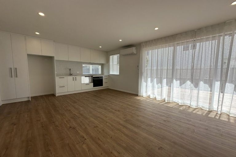 Photo of property in 3/23 Woodville Street, Edgeware, Christchurch, 8013