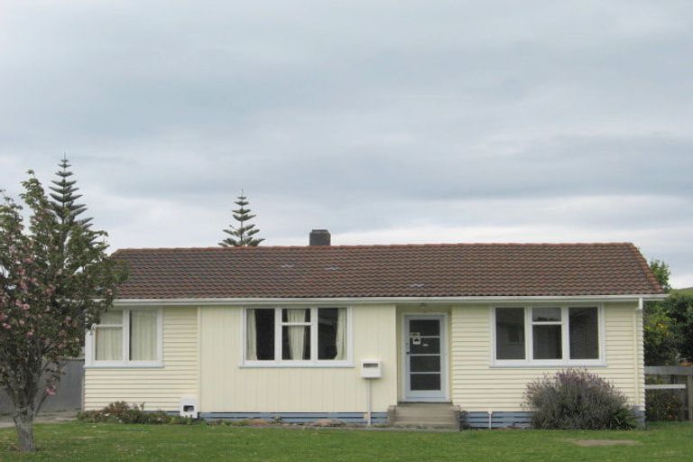 Photo of property in 35 Edison Street, Outer Kaiti, Gisborne, 4010
