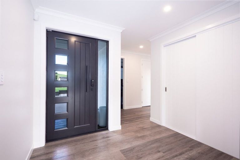 Photo of property in 30 Admiralty Drive, Haruru, 0204