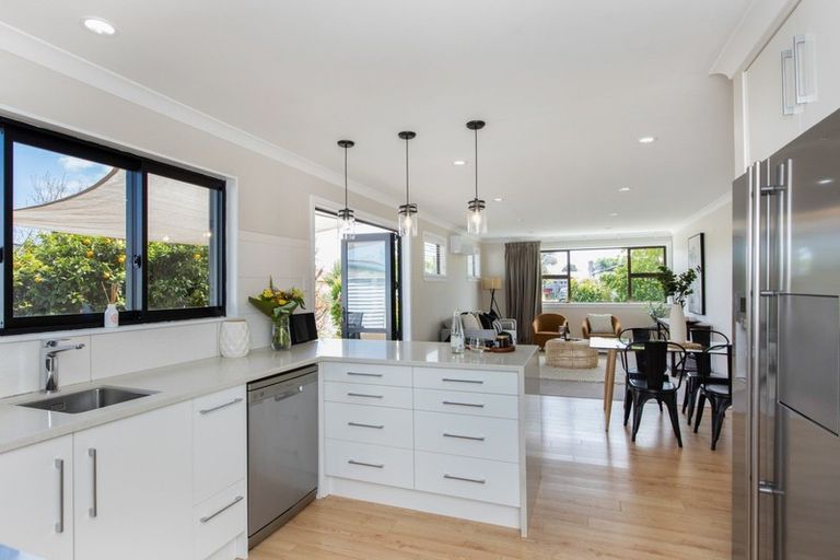 Photo of property in 41 Peddie Street, Taradale, Napier, 4112