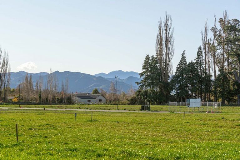 Photo of property in 23 Orchard Road, Greytown, 5712