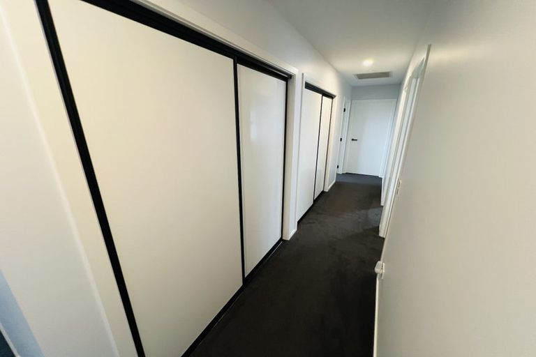 Photo of property in 42b Moeraki Road, Maoribank, Upper Hutt, 5018