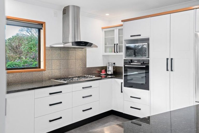 Photo of property in 14 Jaemont Court, Huntington, Hamilton, 3210