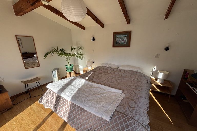 Photo of property in 8 Jeep Road, Raumati South, Paraparaumu, 5032