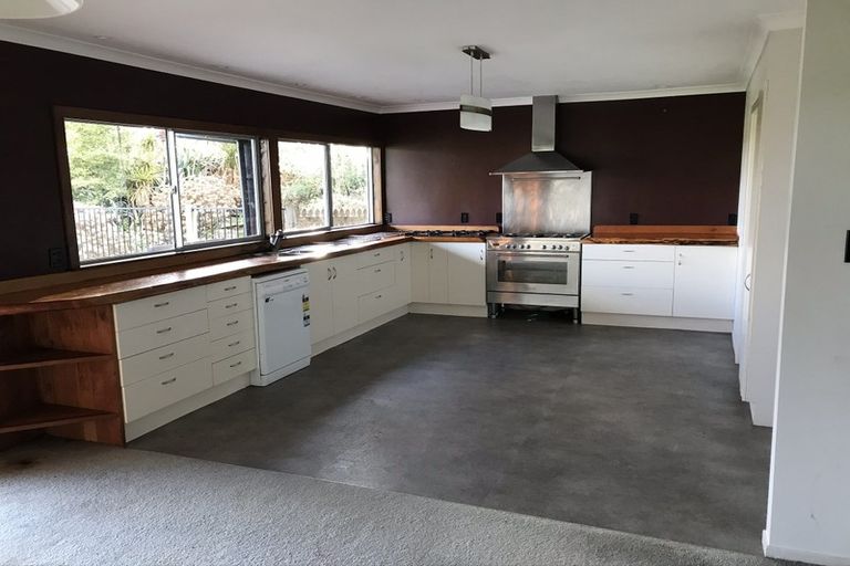 Photo of property in 98 Lockley Road, Cambridge, 3496