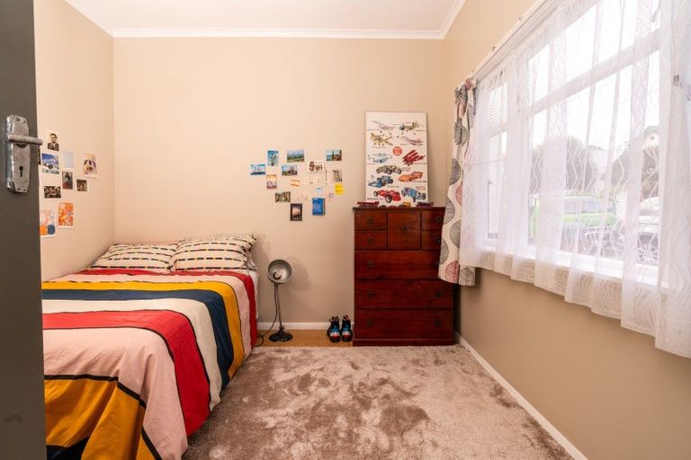 Photo of property in 19 Moir Street, Mount Victoria, Wellington, 6011