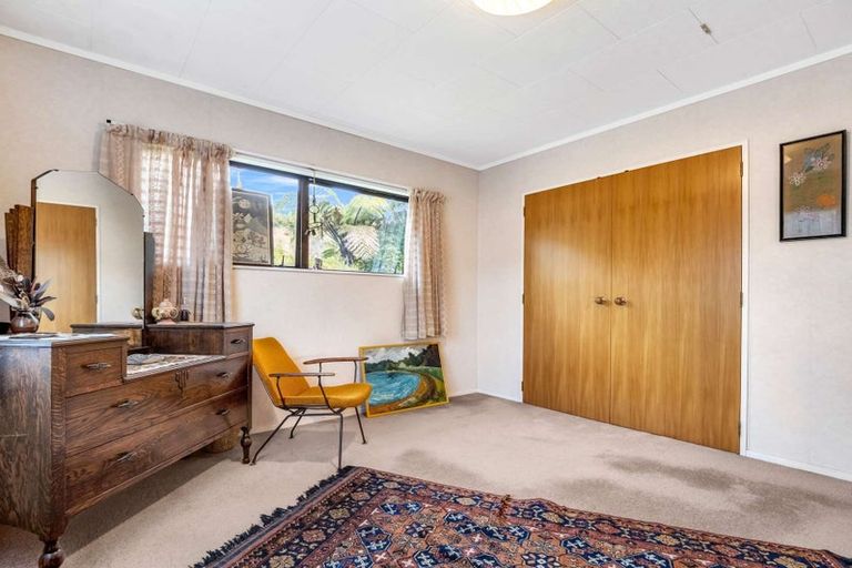Photo of property in 11 Oxford Road, Lake Rotoma, Rotorua, 3074
