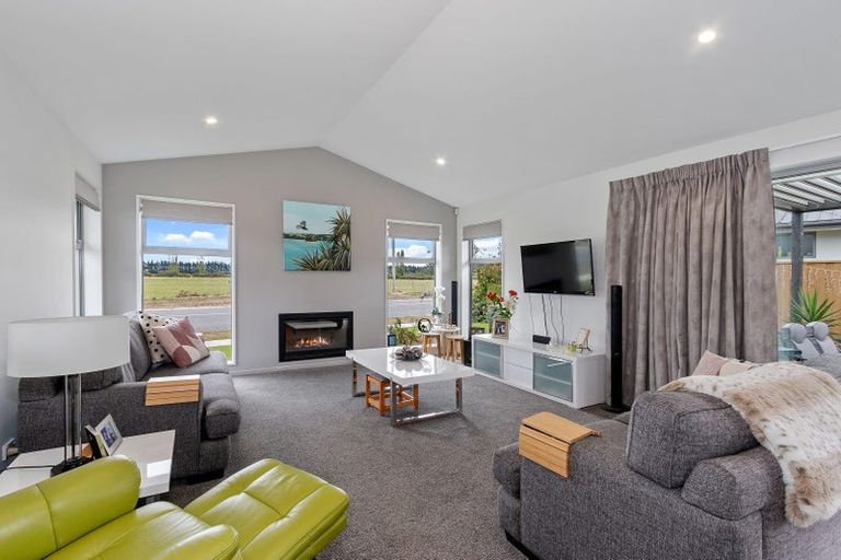 Photo of property in 104 Ledbury Drive, Rolleston, 7615