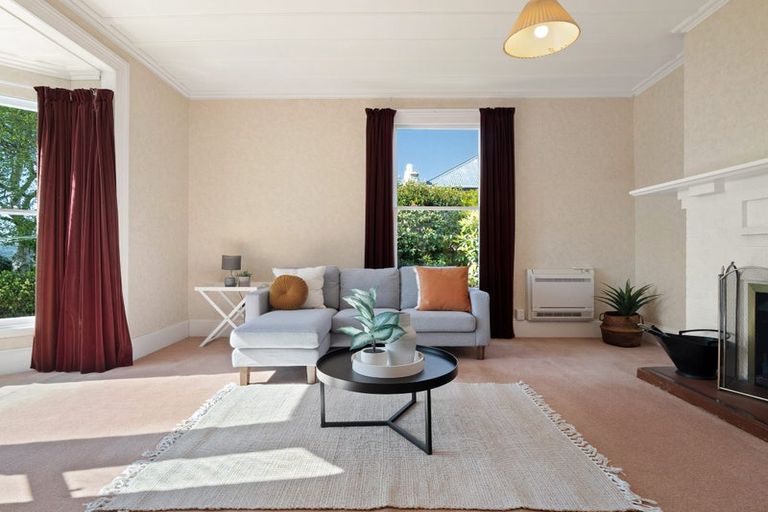 Photo of property in 4 Grant Street, Dunedin Central, Dunedin, 9016