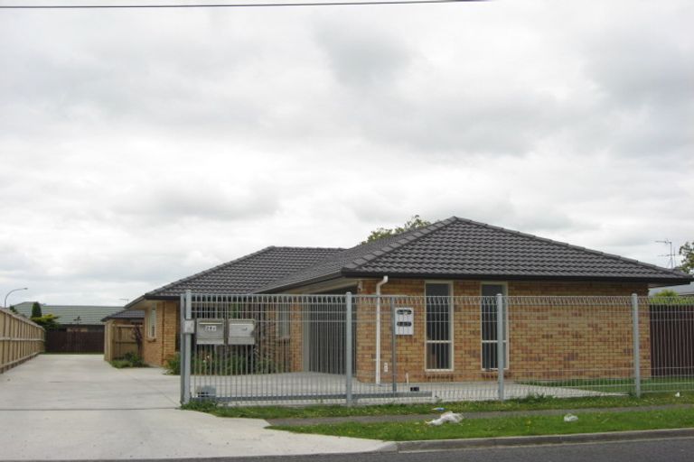 Photo of property in 1/28 Airfield Road, Takanini, 2112