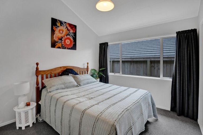 Photo of property in 19 Tainui Terrace, Inglewood, 4330