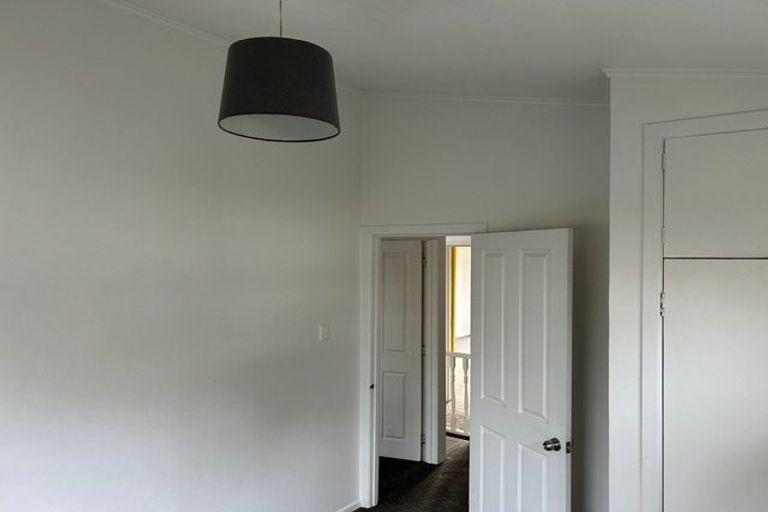 Photo of property in 46 Verbena Road, Birkdale, Auckland, 0626