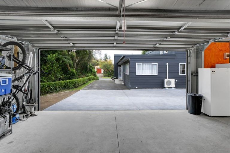 Photo of property in 19 Tainui Terrace, Inglewood, 4330