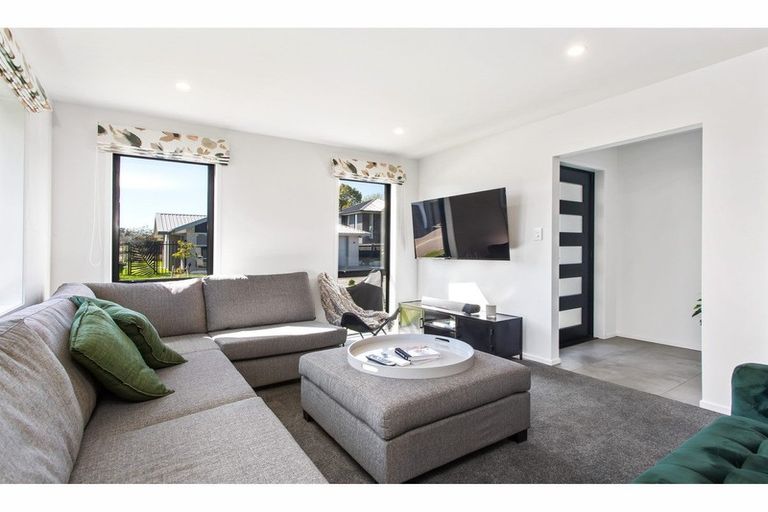 Photo of property in 8 Musket Lane, Broomfield, Christchurch, 8042