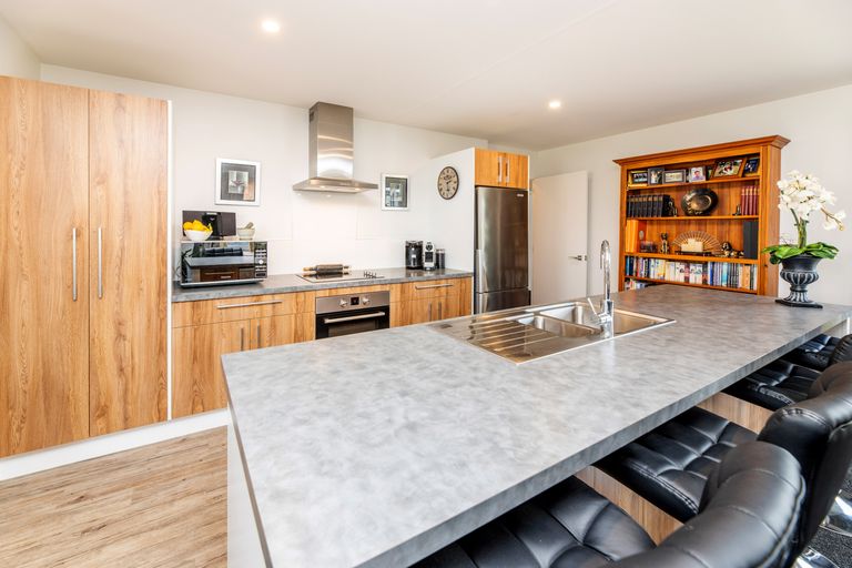 Photo of property in 10 Jasper Court, Rolleston, 7614