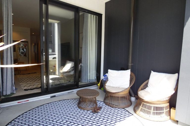 Photo of property in 53 Rangihina Road, Hobsonville, Auckland, 0616