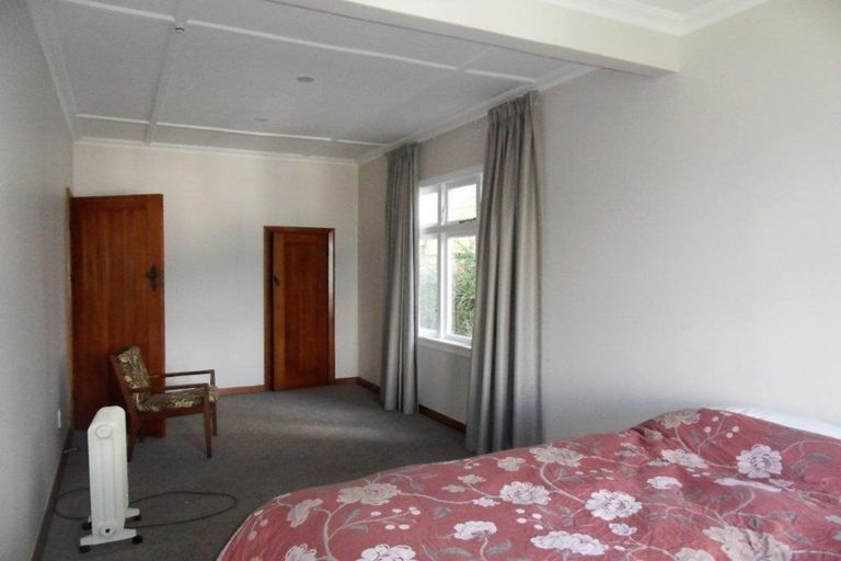 Photo of property in 19 Fettes Crescent, Seatoun, Wellington, 6022