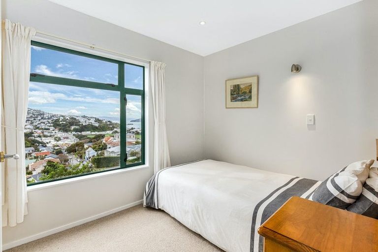 Photo of property in 72a Duncan Terrace, Kilbirnie, Wellington, 6022