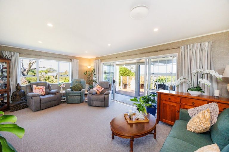 Photo of property in 33 Victoria Street, Foxton, 4814