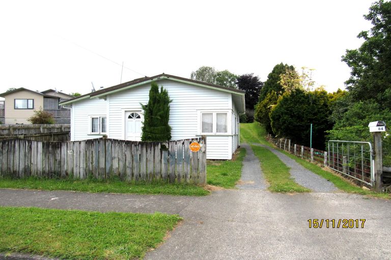Photo of property in 84 Riverview Road, Huntly, 3700