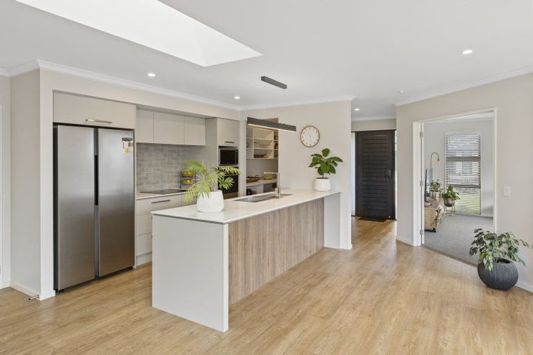 Photo of property in 35 Carmine Crescent, Appleby, Richmond, 7020