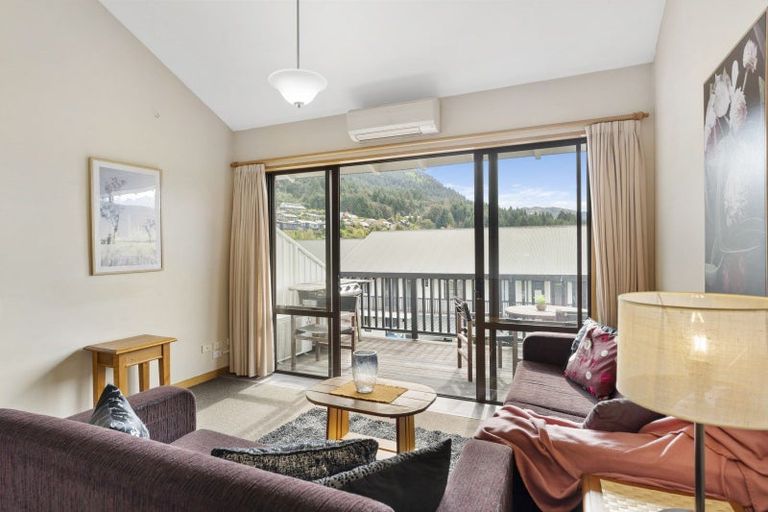 Photo of property in 308/139 Fernhill Road, Fernhill, Queenstown, 9300