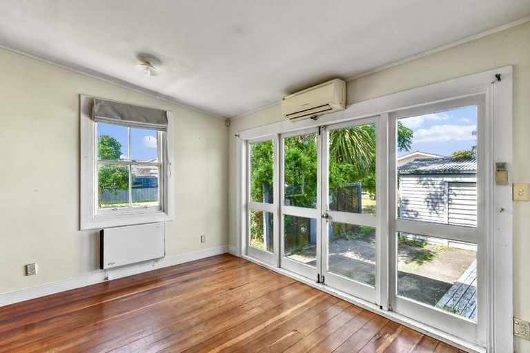 Photo of property in 31 Marne Road, Papakura, 2110