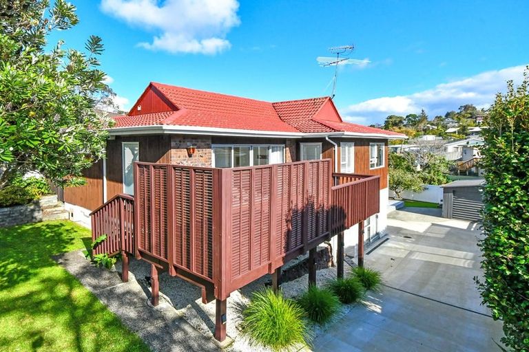 Photo of property in 95 Awaruku Road, Torbay, Auckland, 0630