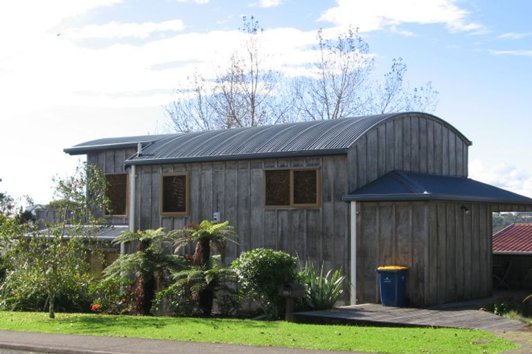 Photo of property in 225a Glengarry Road, Glen Eden, Auckland, 0602