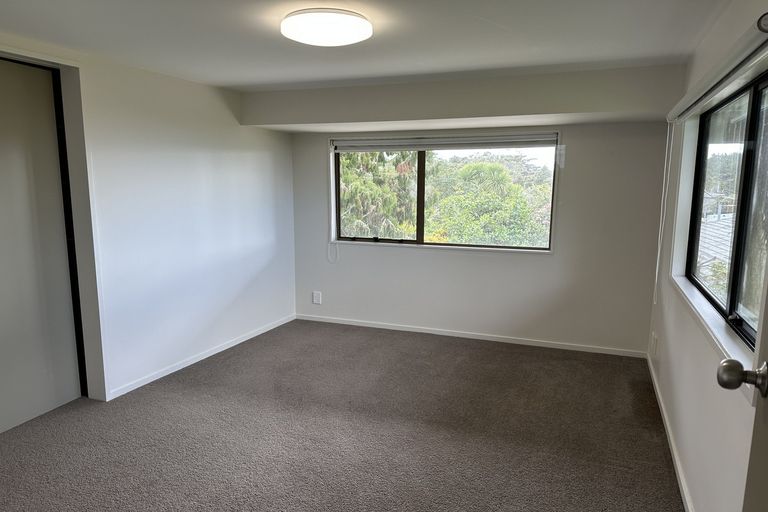 Photo of property in 168a Scenic Drive, Titirangi, Auckland, 0604