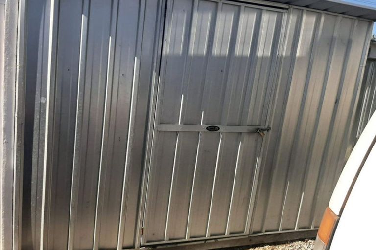 Photo of property in 90a Mackenzie Avenue, Woolston, Christchurch, 8023