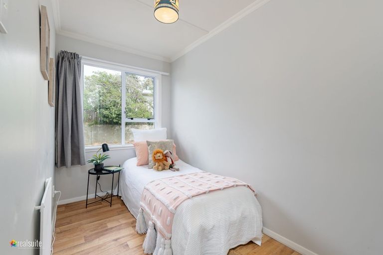 Photo of property in 45 Thornley Street, Titahi Bay, Porirua, 5022