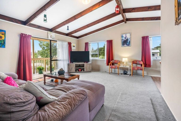 Photo of property in 7a Logan Place, Te Kamo, Whangarei, 0112