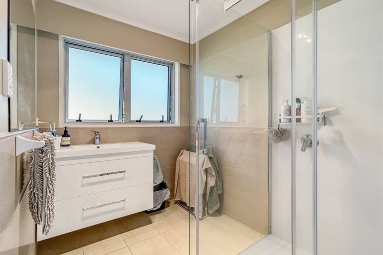 Photo of property in 50 Sylvan Avenue, Waikanae, 5036