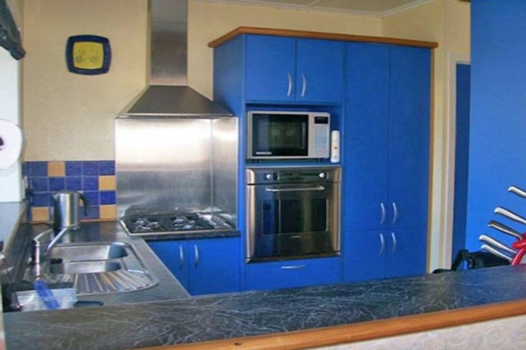 Photo of property in 8 Karamea Grove, Wainuiomata, Lower Hutt, 5014